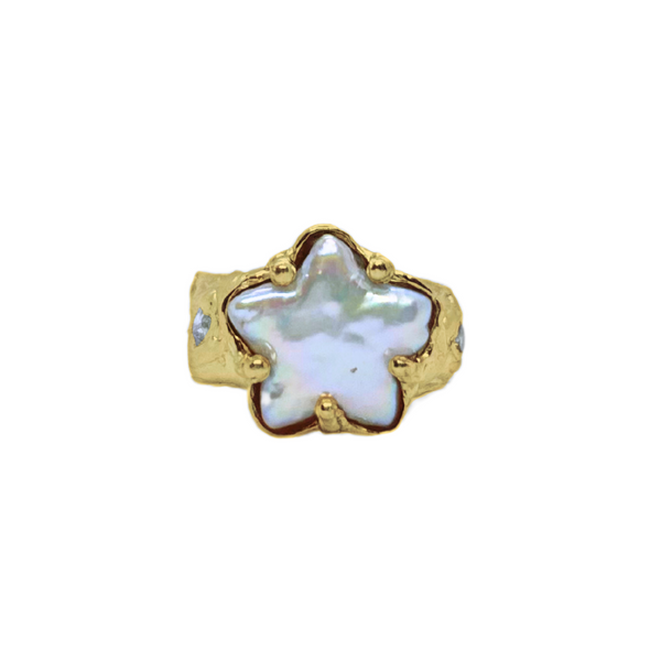 Mermaid Queen Ring | 9 Karat Gold | Made to Order - Sunny on a Cloud