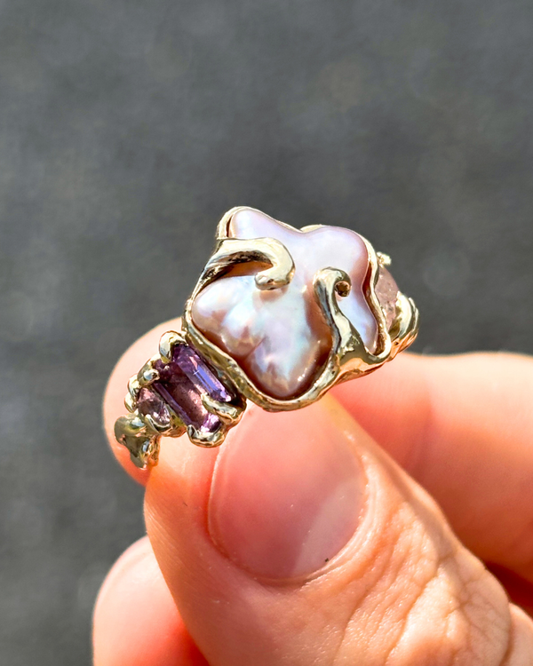 Aphrodite Ring | Gold & Pink