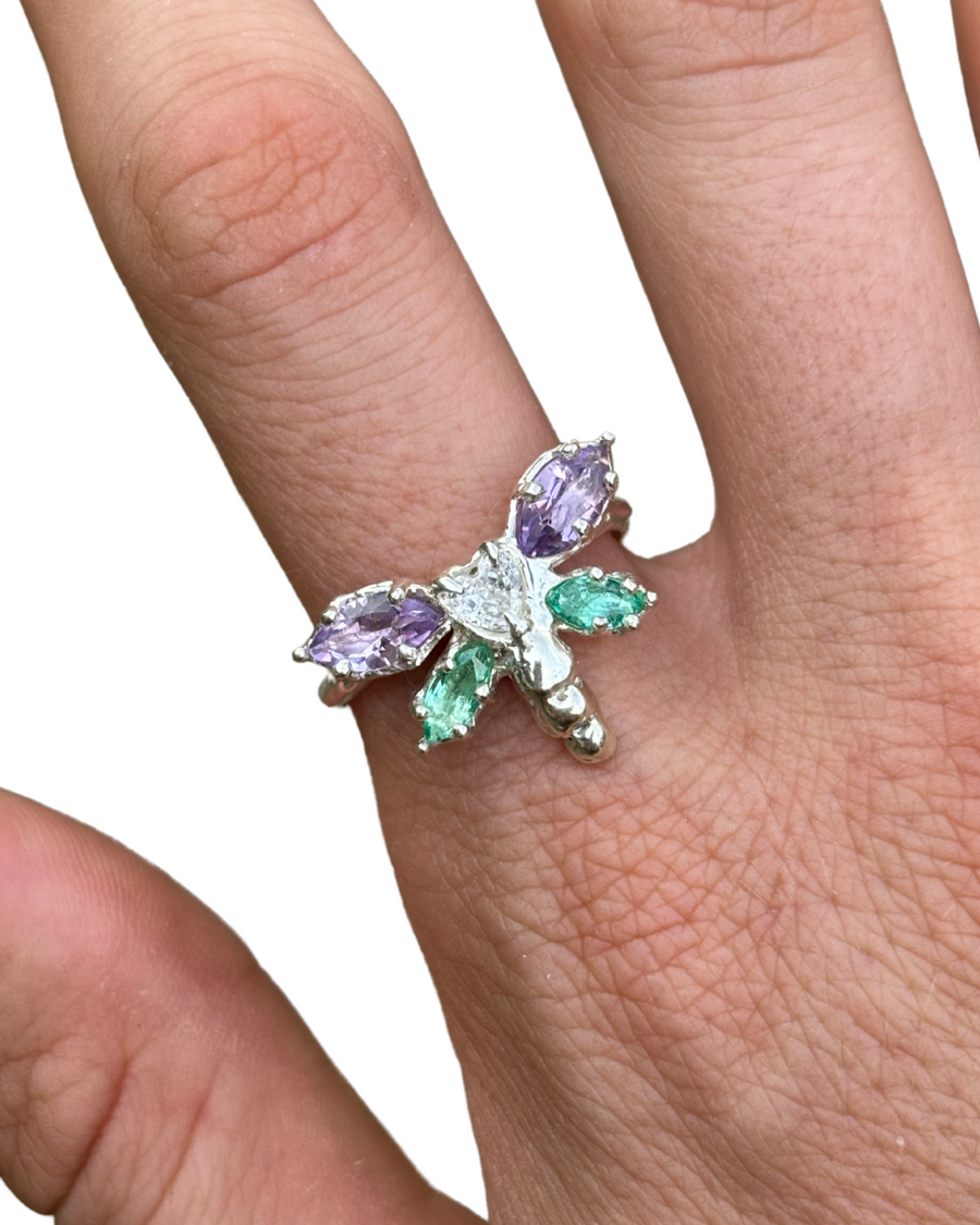 Dragonfly ring by Sunny on a Cloud