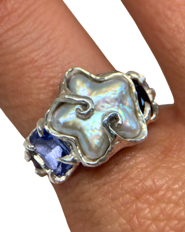 Aphrodite Ring